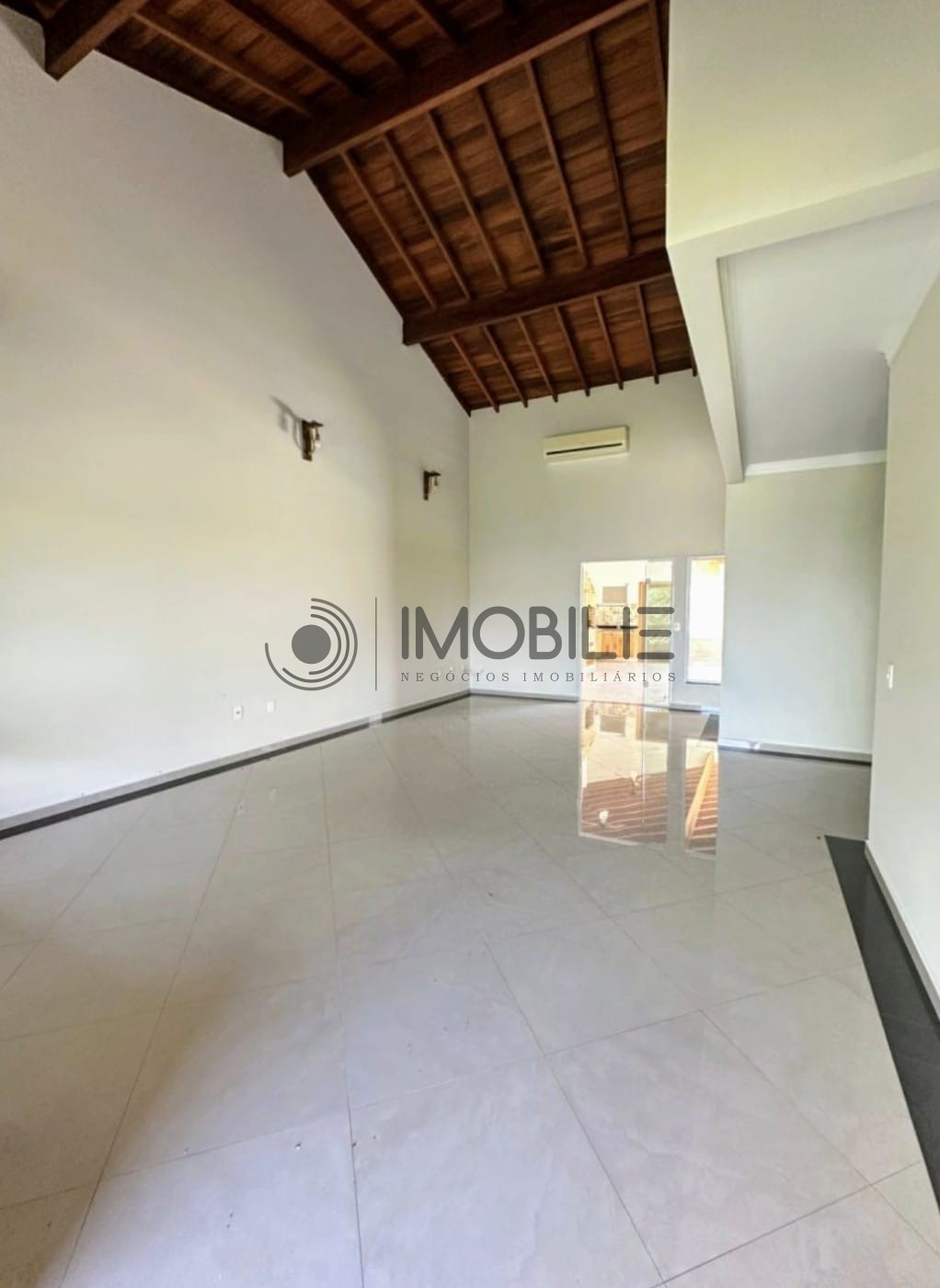 Casa, 3 quartos, 314 m² - Foto 3