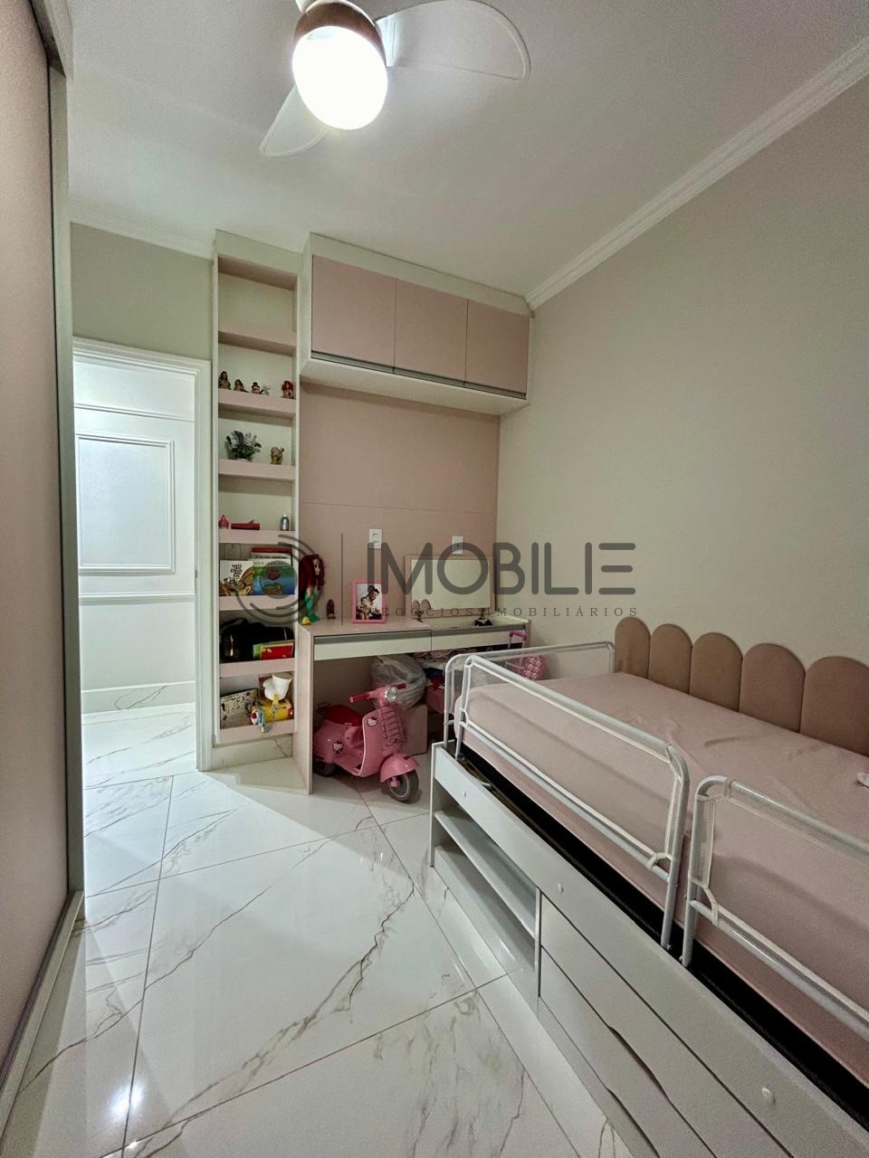 Casa, 3 quartos, 230 m² - Foto 16
