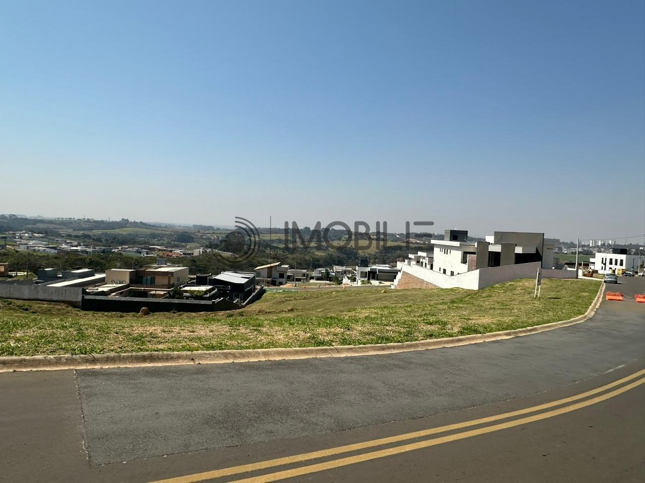 Terreno, 1200 m² - Foto 2