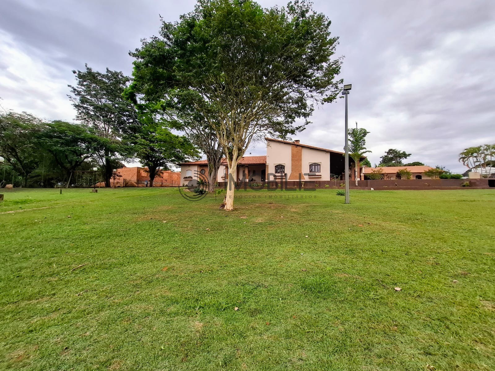 Chácara, 4 quartos, 590 m² - Foto 4