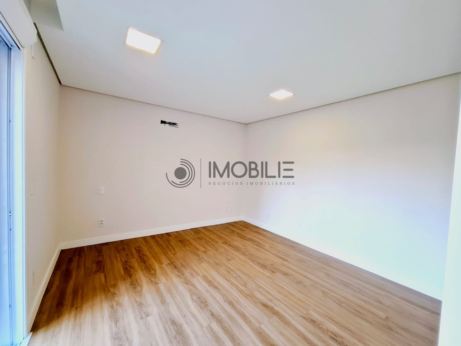 Casa, 3 quartos, 278 m² - Foto 36