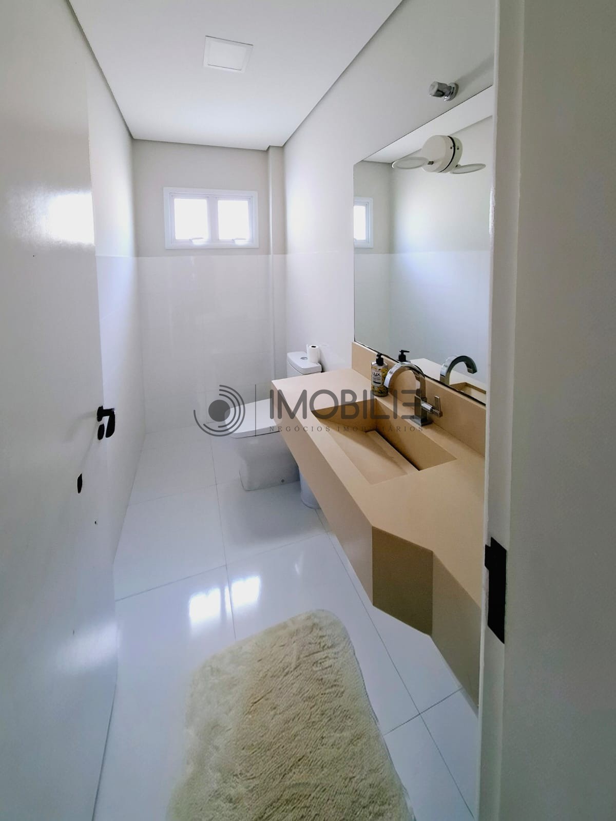 Casa, 4 quartos, 240 m² - Foto 24