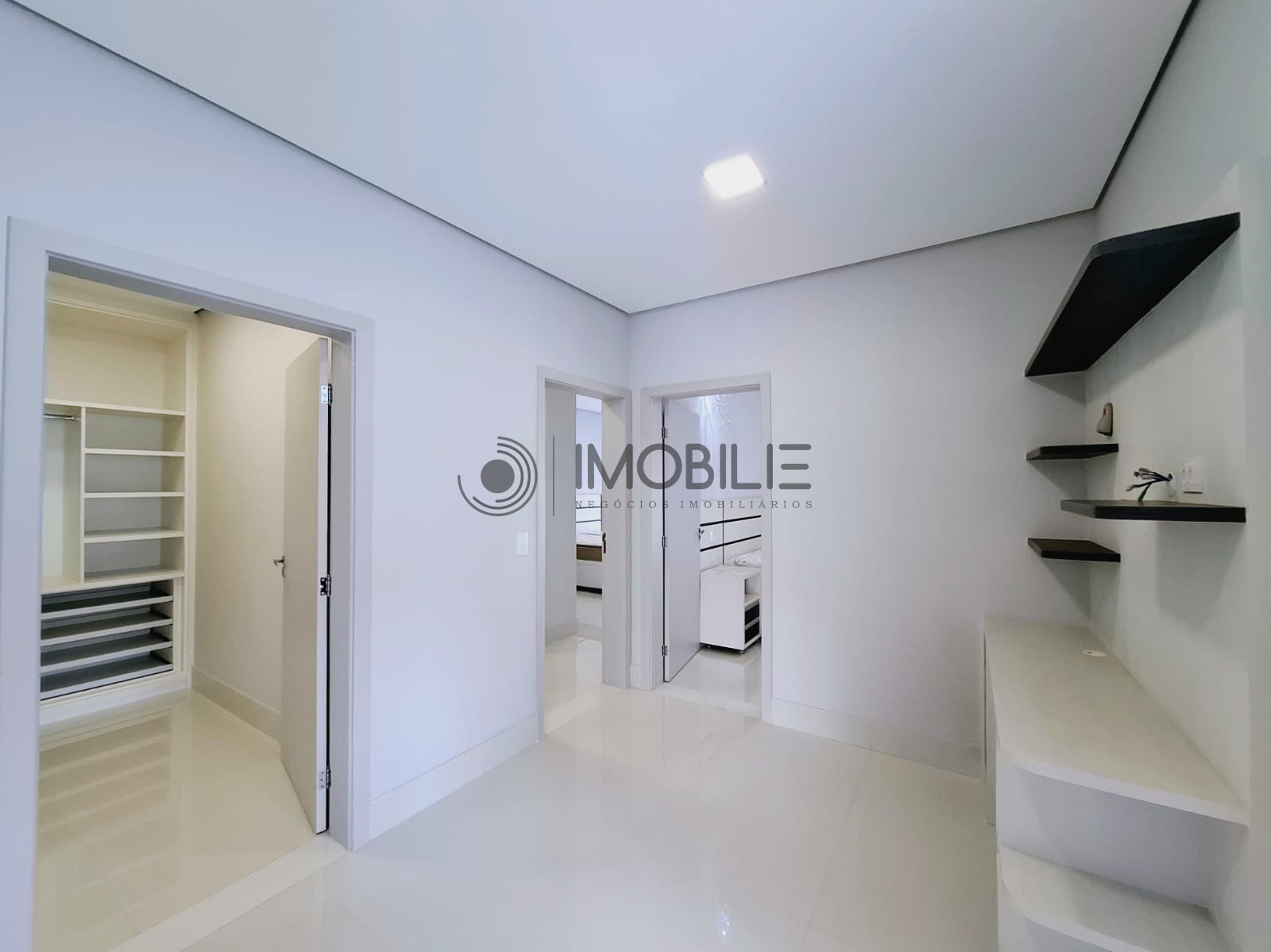 Casa, 4 quartos, 376 m² - Foto 43