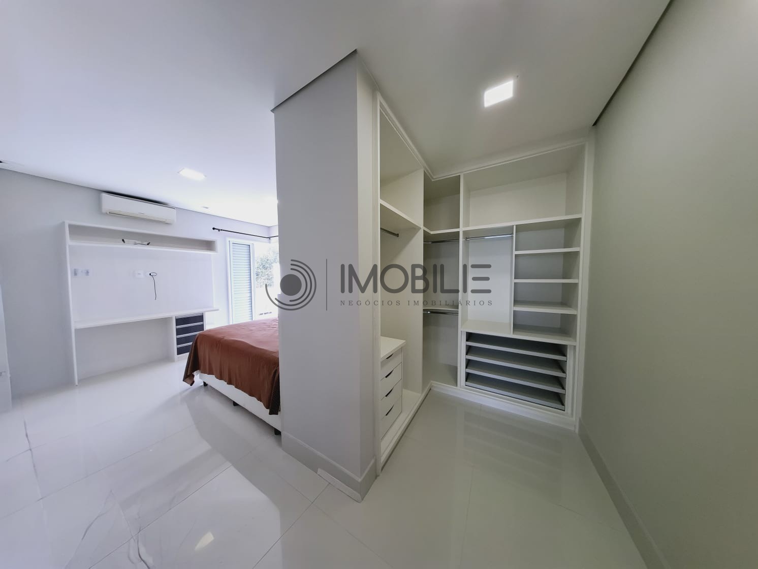Casa, 4 quartos, 376 m² - Foto 49