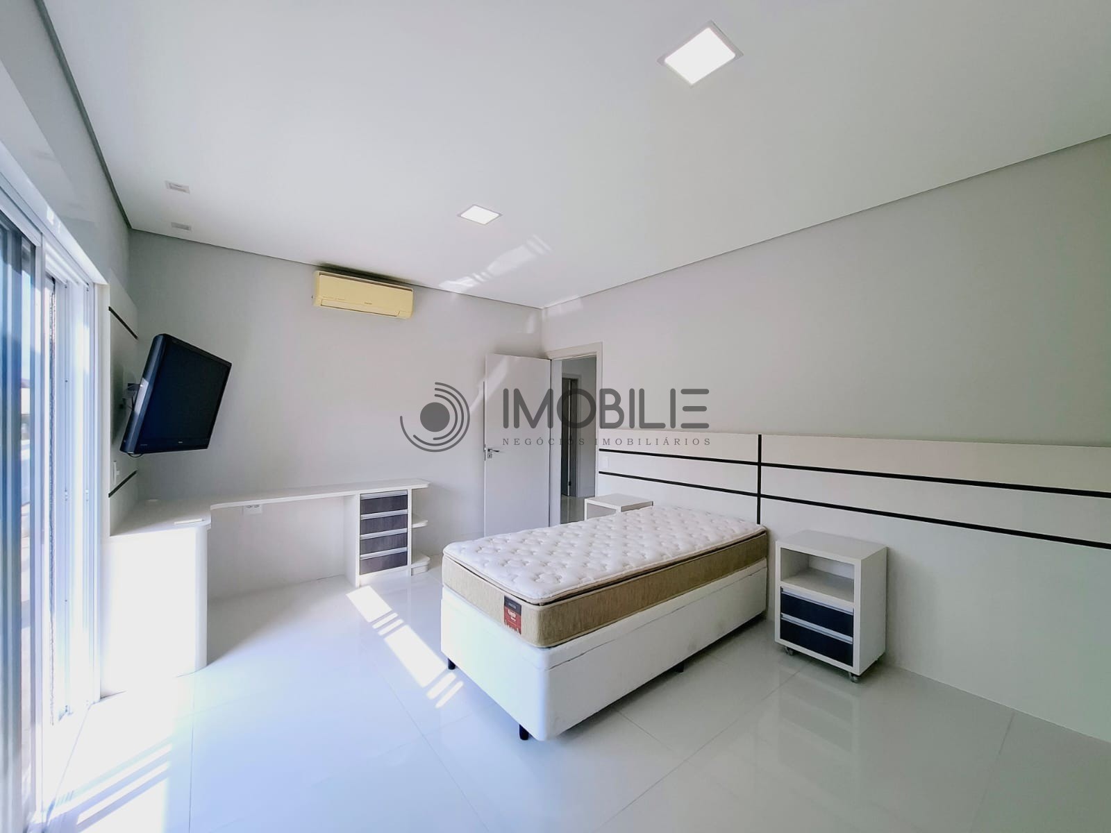 Casa, 4 quartos, 376 m² - Foto 53