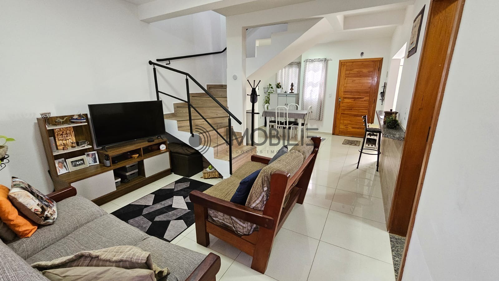 Casa, 3 quartos, 128 m² - Foto 1