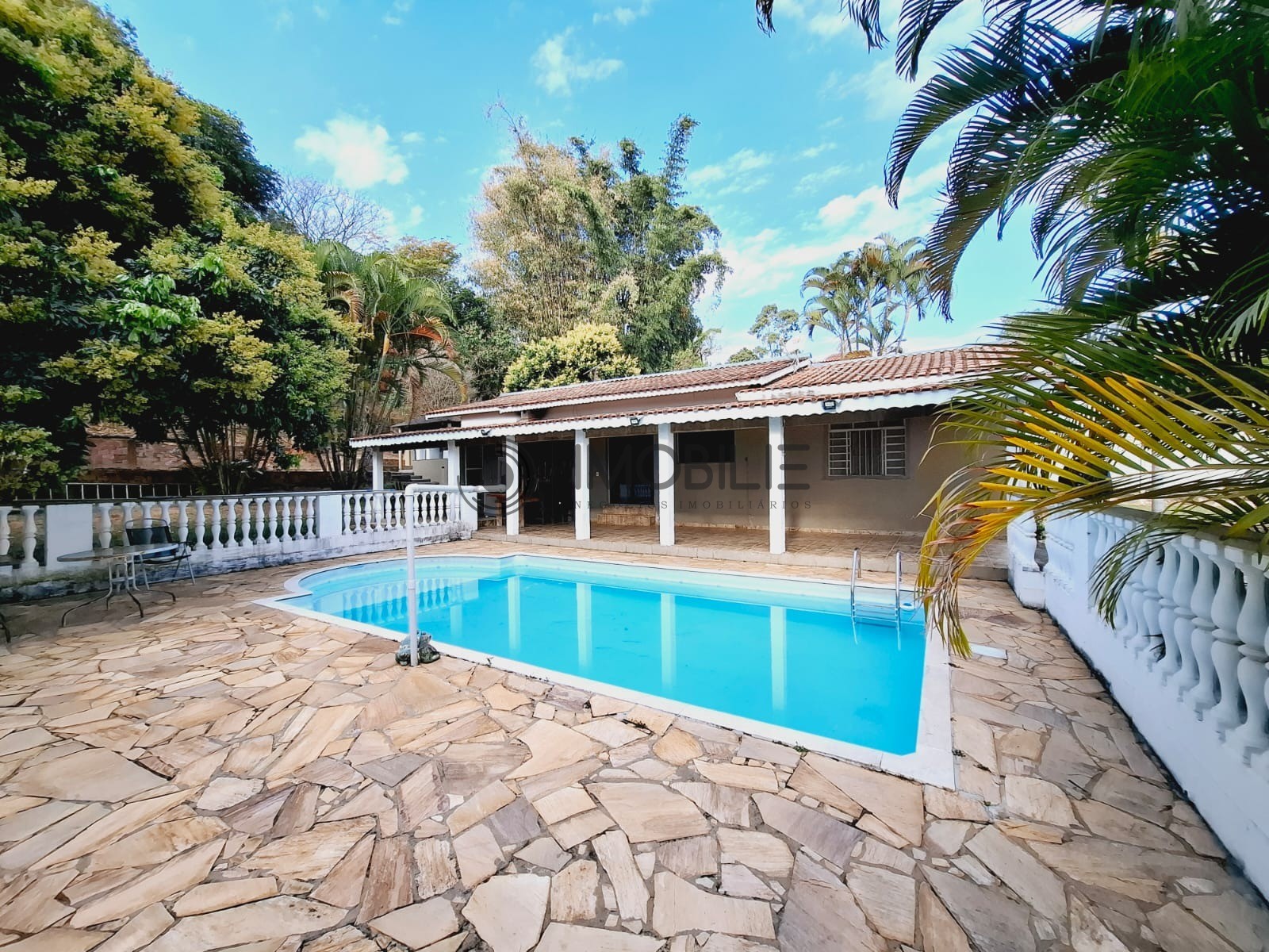 Chácara, 3 quartos, 178 m² - Foto 1