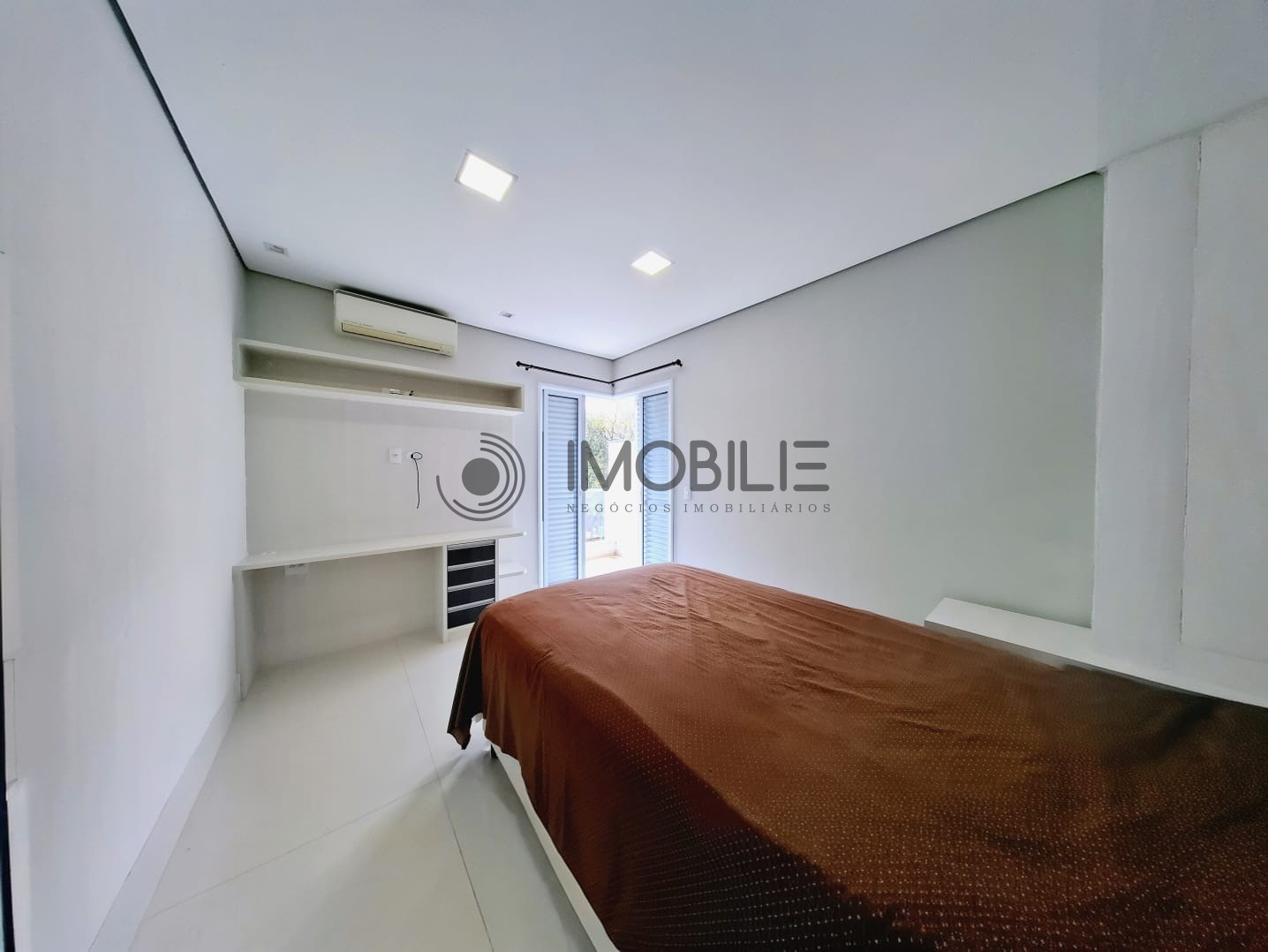 Casa, 4 quartos, 376 m² - Foto 47