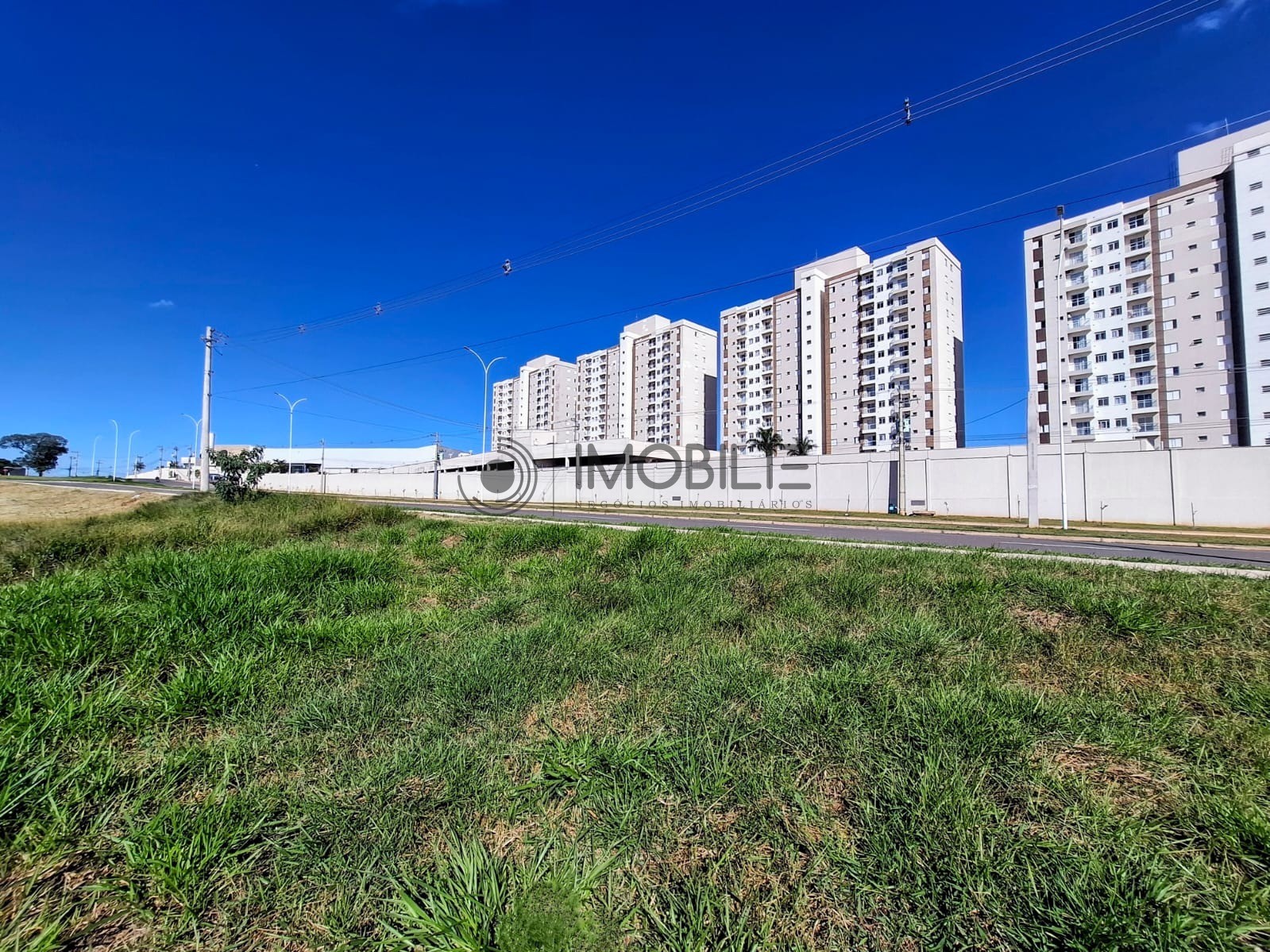 Loteamento e Condomínio, 335 m² - Foto 3
