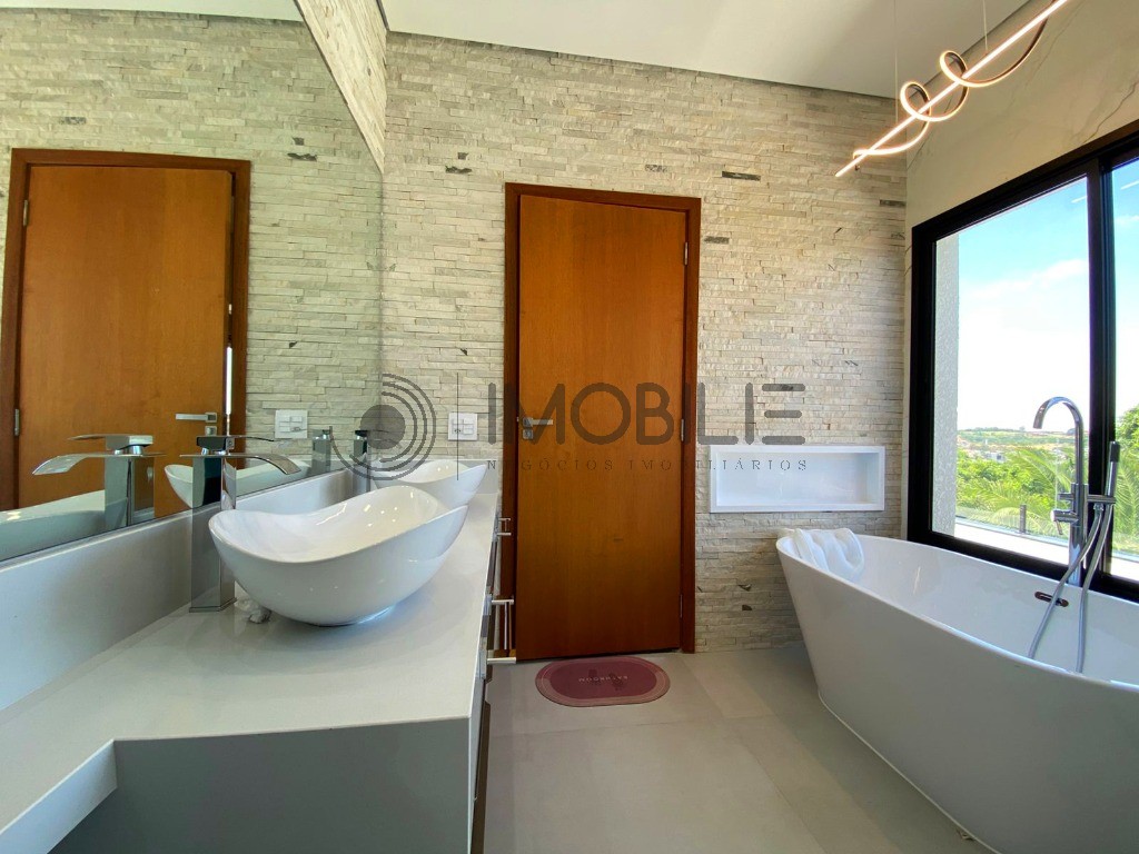 Casa, 3 quartos, 256 m² - Foto 54