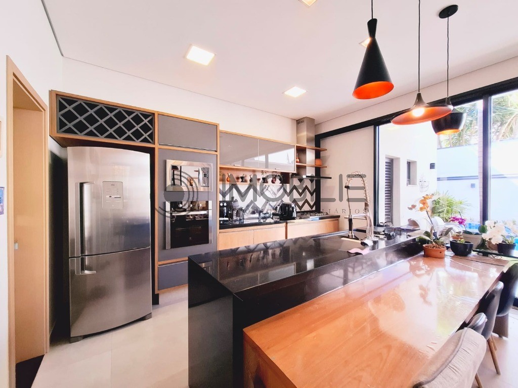 Casa, 3 quartos, 190 m² - Foto 13