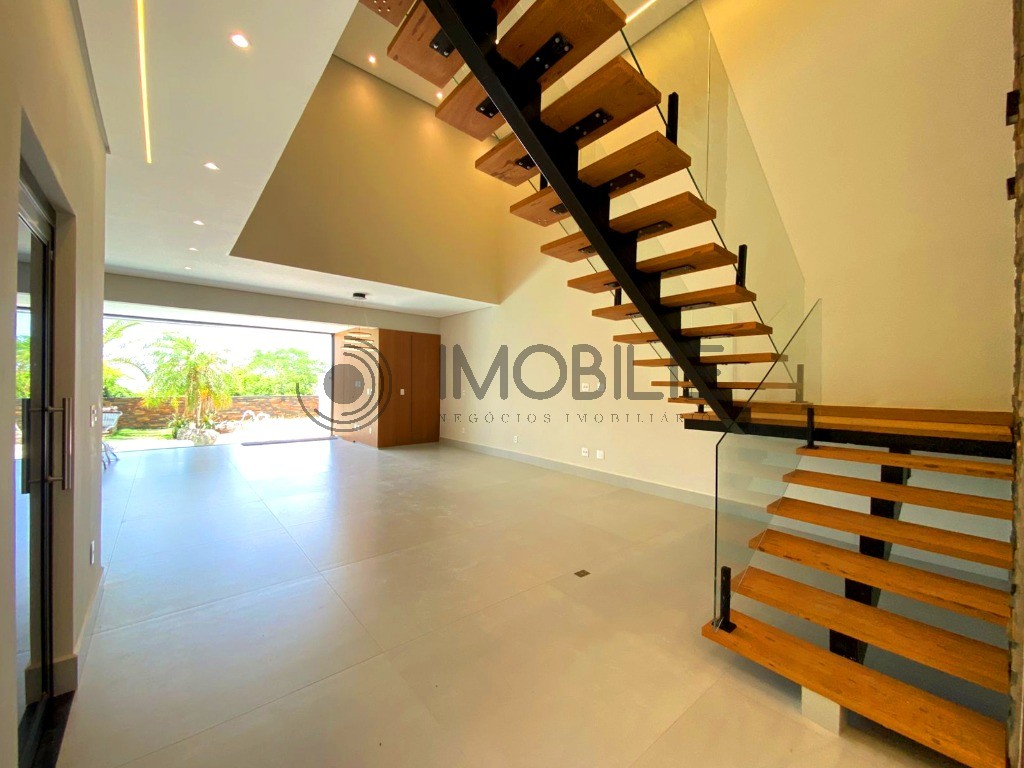 Casa, 3 quartos, 256 m² - Foto 8
