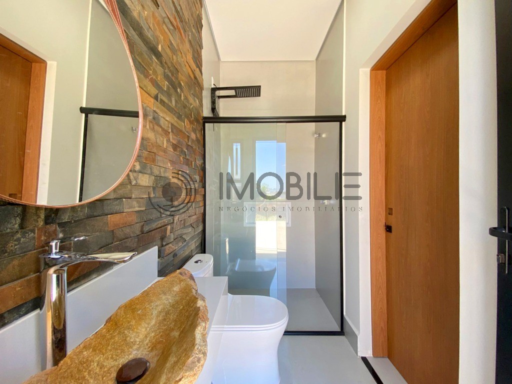 Casa, 3 quartos, 256 m² - Foto 22