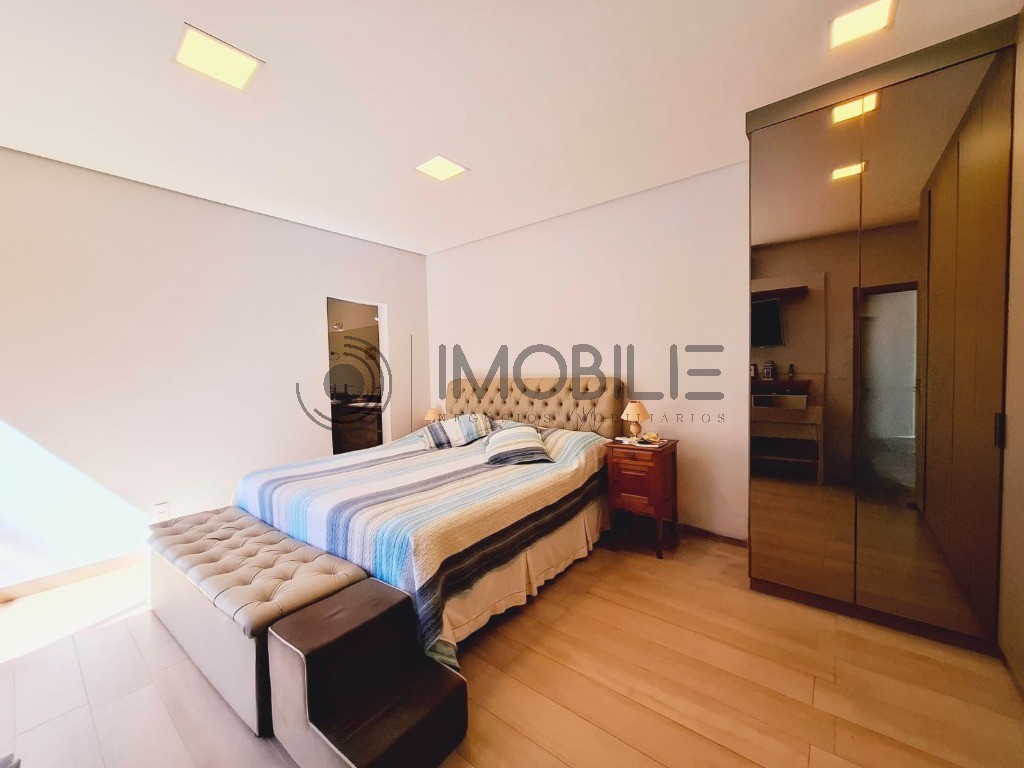 Casa, 3 quartos, 190 m² - Foto 35