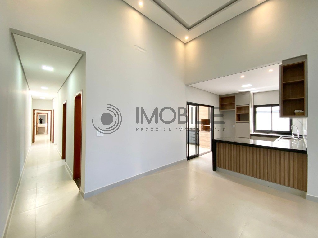Casa, 3 quartos, 300 m² - Foto 1