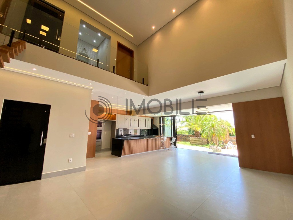 Casa, 3 quartos, 256 m² - Foto 9