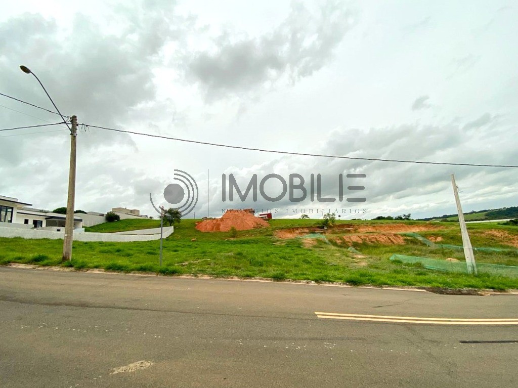 Terreno, 1200 m² - Foto 1