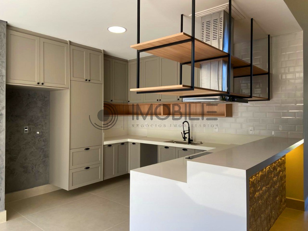 Casa, 3 quartos, 226 m² - Foto 7