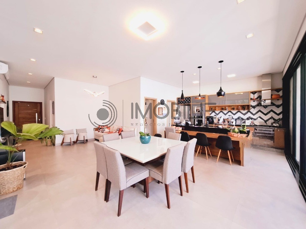 Casa, 3 quartos, 190 m² - Foto 7