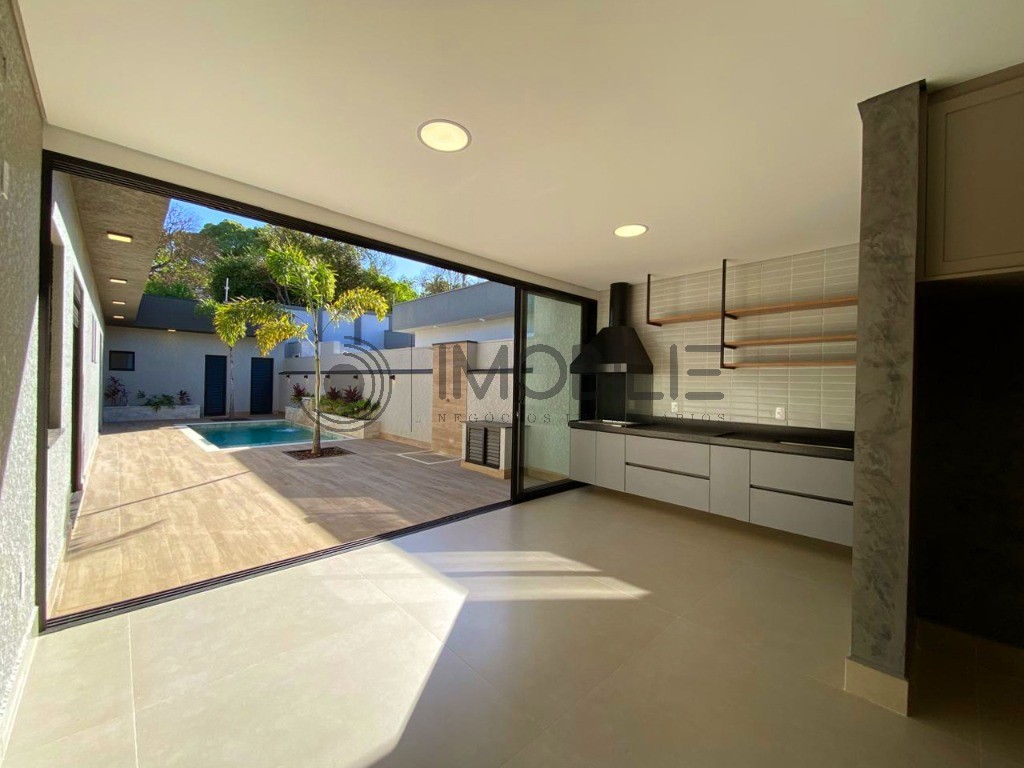 Casa, 3 quartos, 226 m² - Foto 9