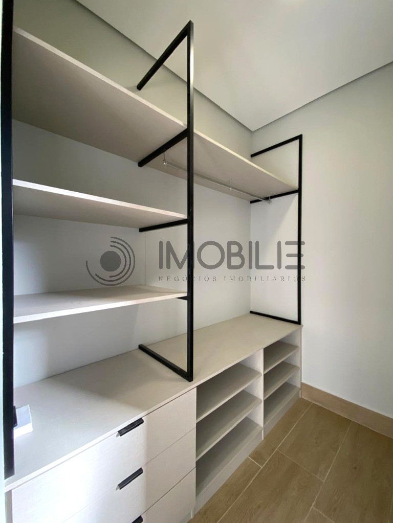 Casa, 3 quartos, 226 m² - Foto 25