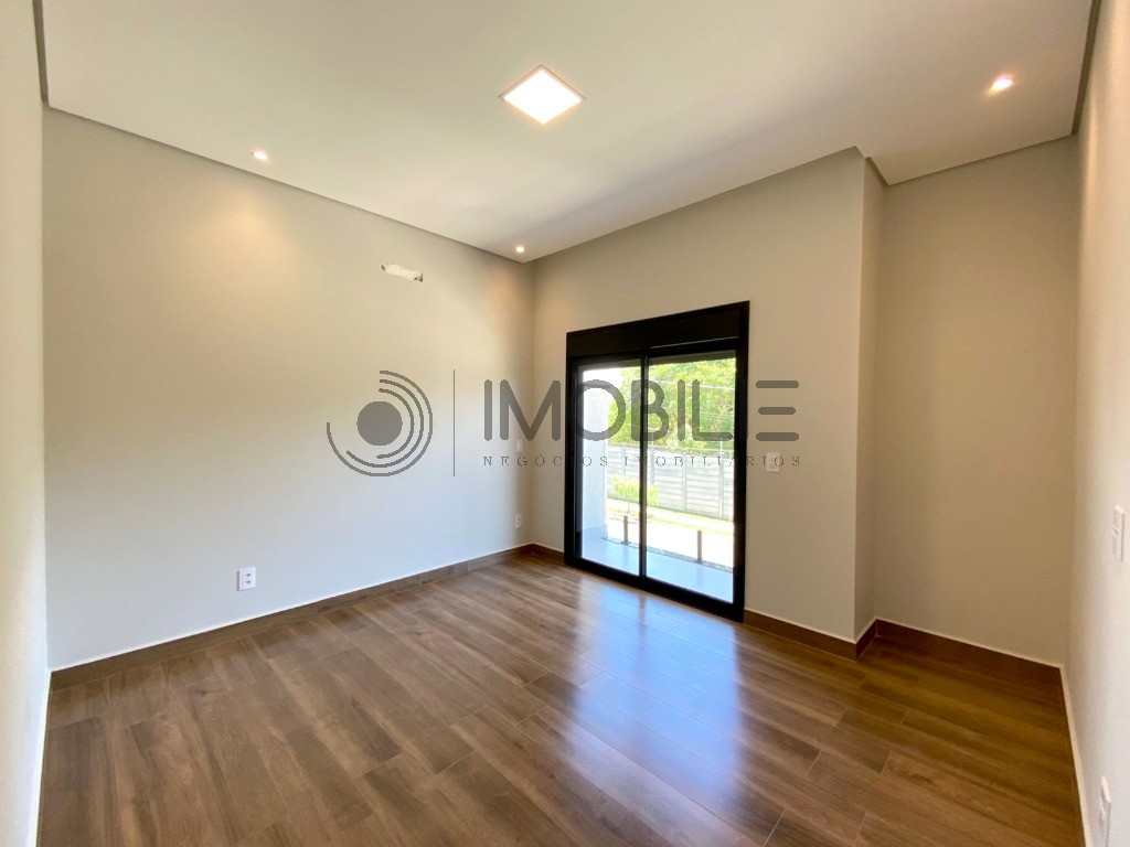 Casa, 3 quartos, 256 m² - Foto 35