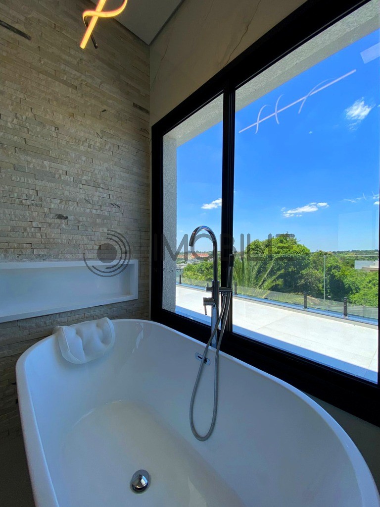 Casa, 3 quartos, 256 m² - Foto 61