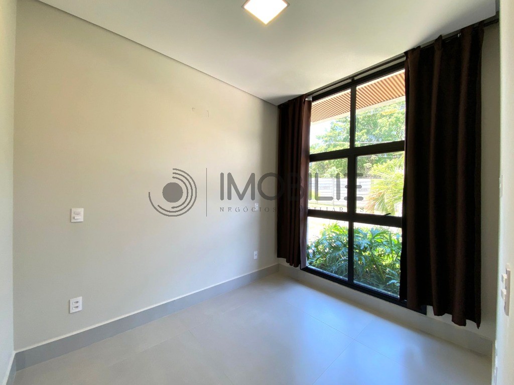 Casa, 3 quartos, 256 m² - Foto 10