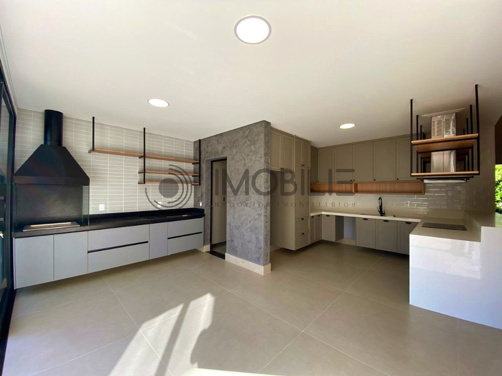 Casa, 3 quartos, 226 m² - Foto 11