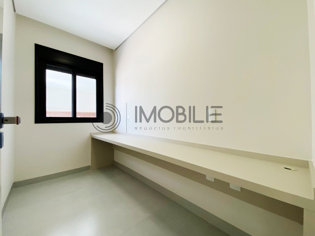 Casa, 3 quartos, 202 m² - Foto 25