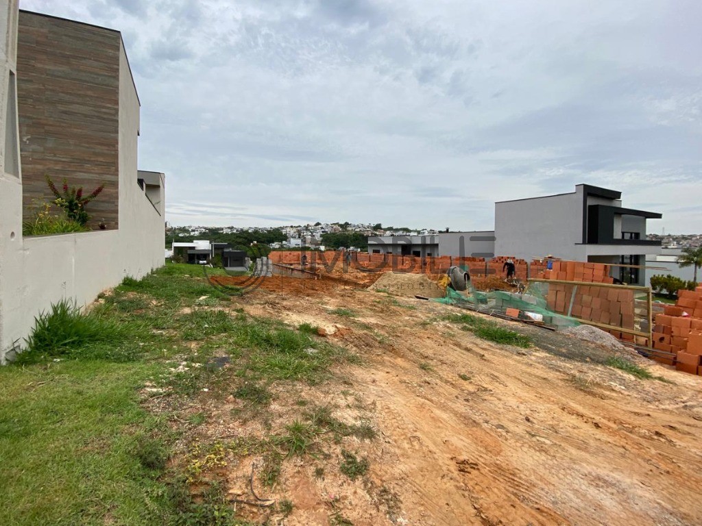 Terreno, 300 m² - Foto 2