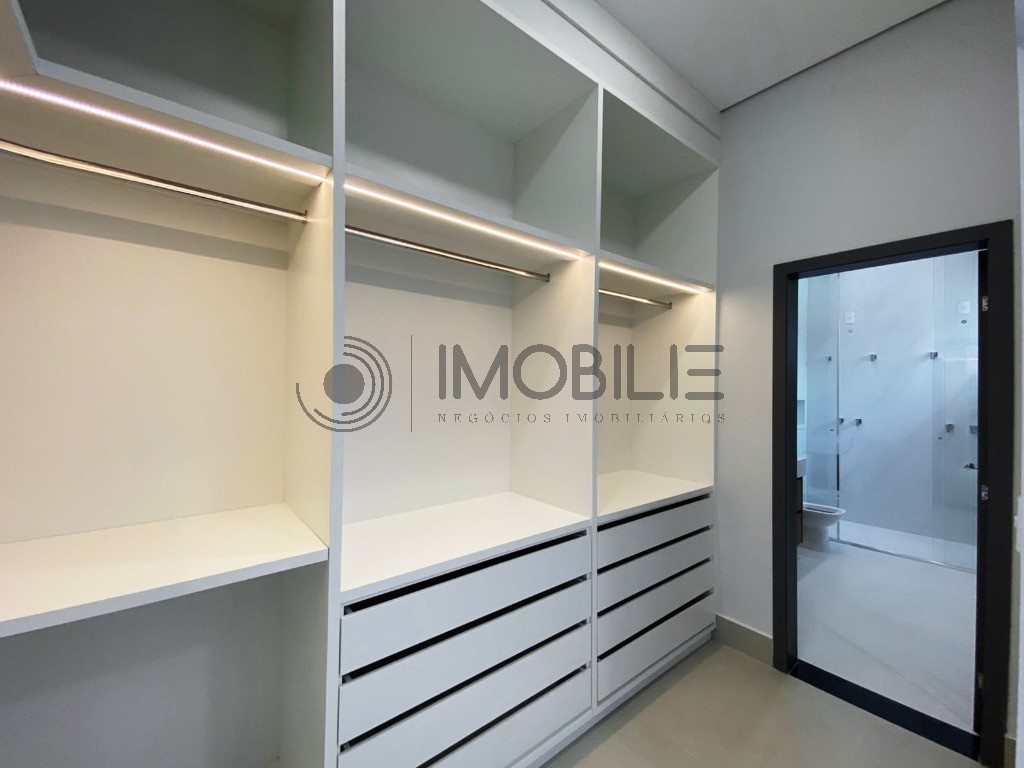 Casa, 3 quartos, 196 m² - Foto 38
