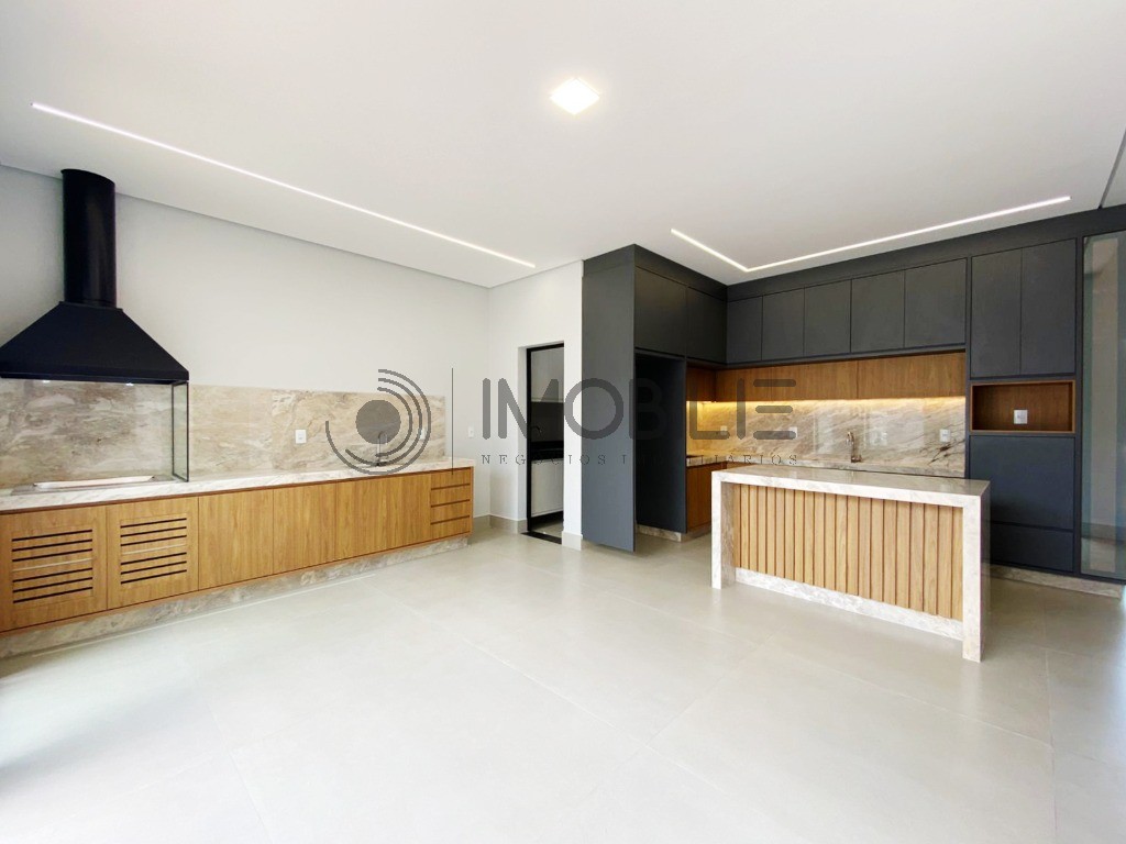 Casa, 3 quartos, 196 m² - Foto 53