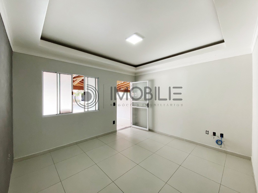 Casa, 3 quartos, 71 m² - Foto 1