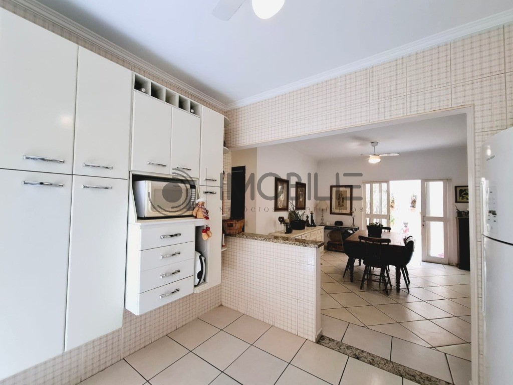 Casa, 3 quartos, 179 m² - Foto 10