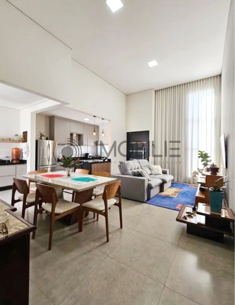 Casa, 3 quartos, 113 m² - Foto 2