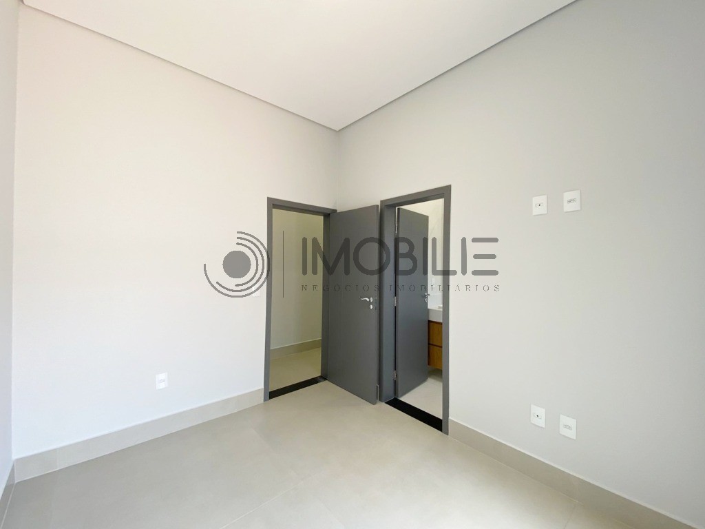 Casa, 3 quartos, 196 m² - Foto 25