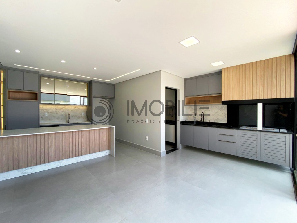 Casa, 3 quartos, 192 m² - Foto 7