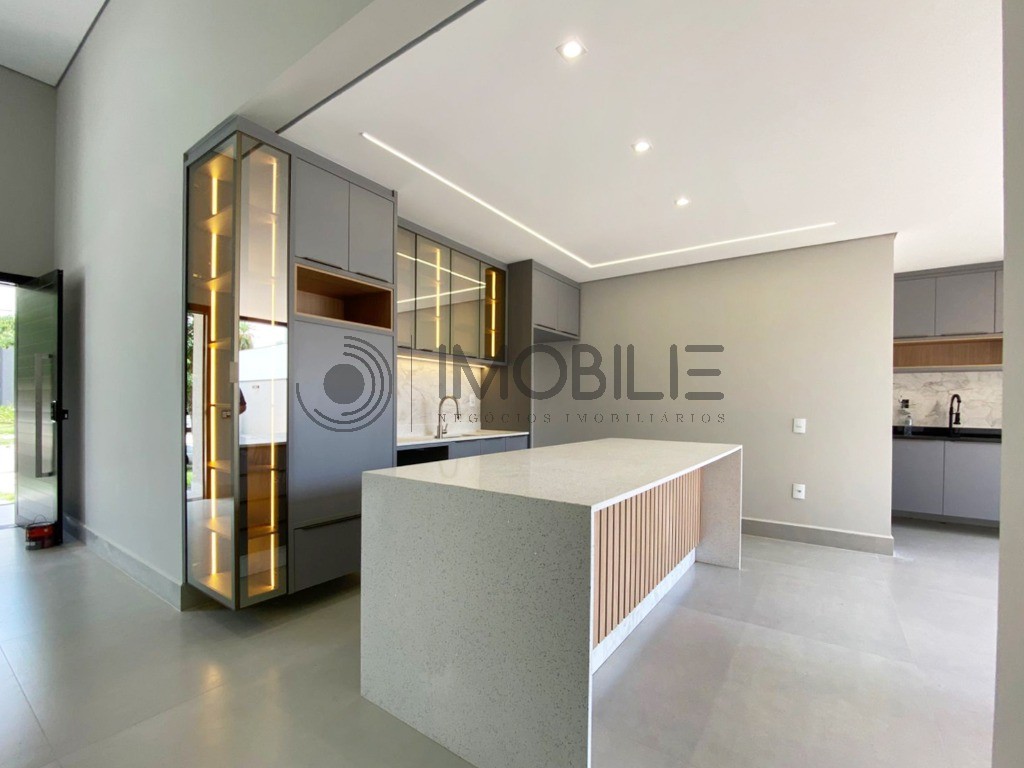 Casa, 3 quartos, 192 m² - Foto 6