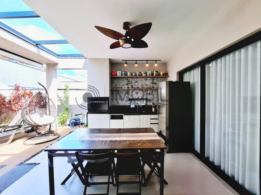 Casa, 3 quartos, 233 m² - Foto 36