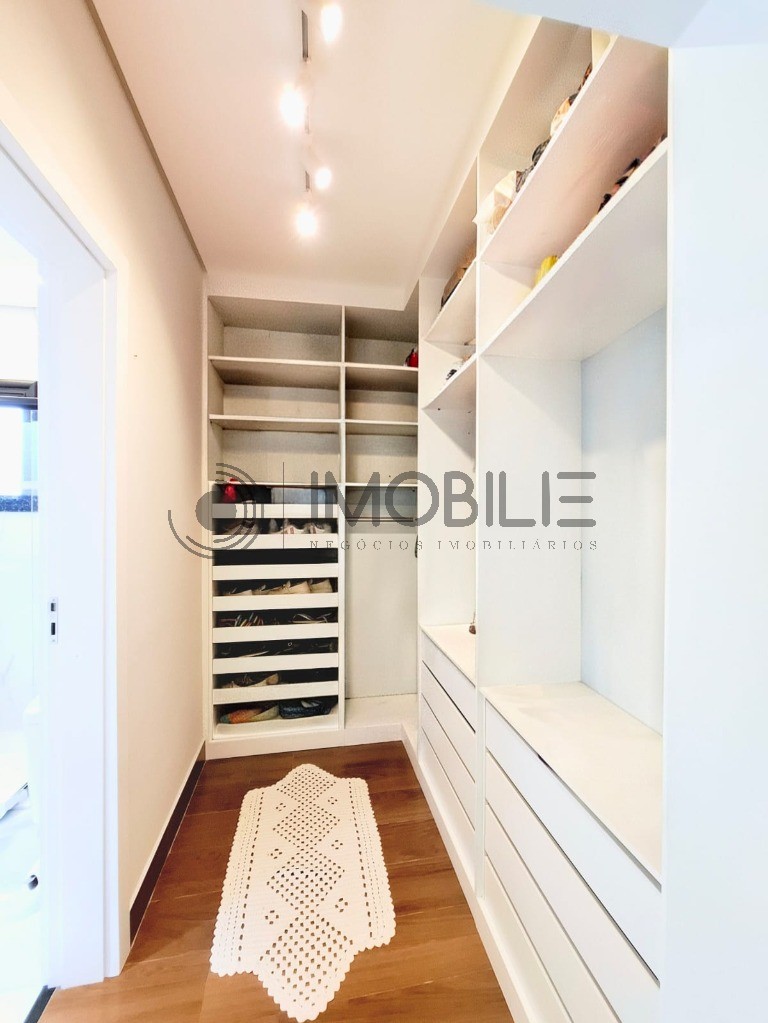 Casa, 3 quartos, 233 m² - Foto 26