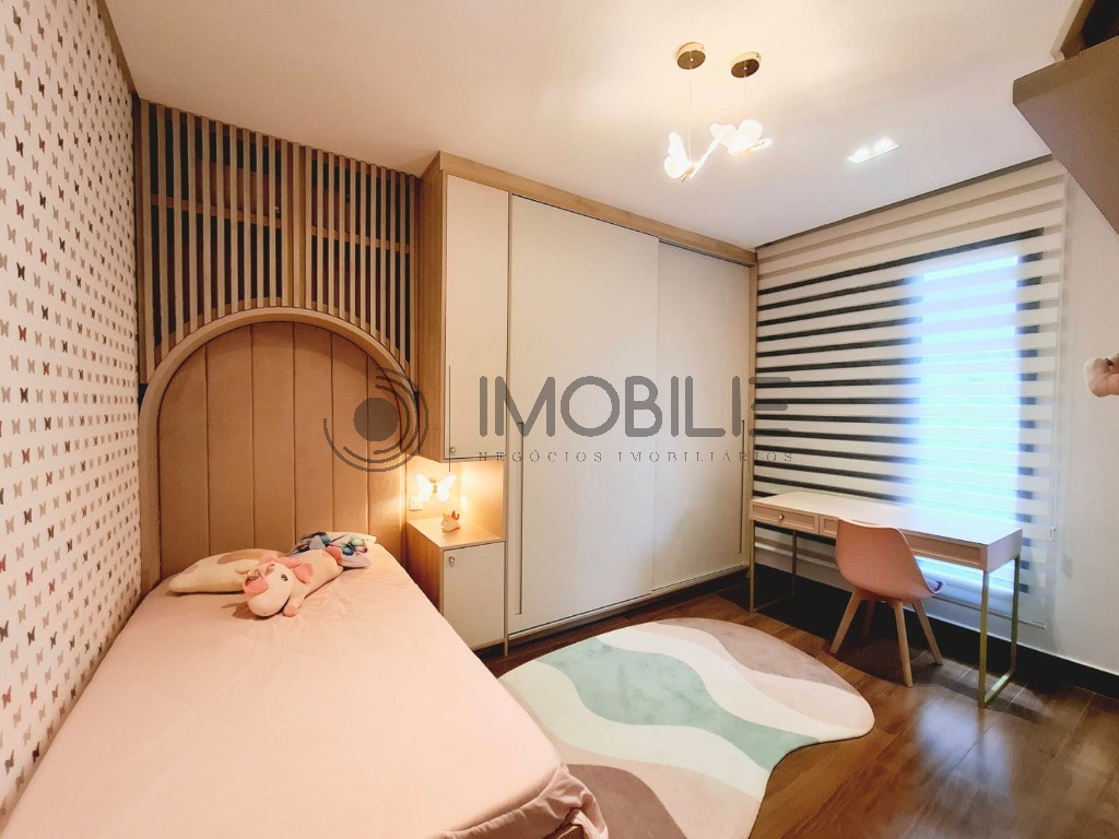 Casa, 3 quartos, 233 m² - Foto 17