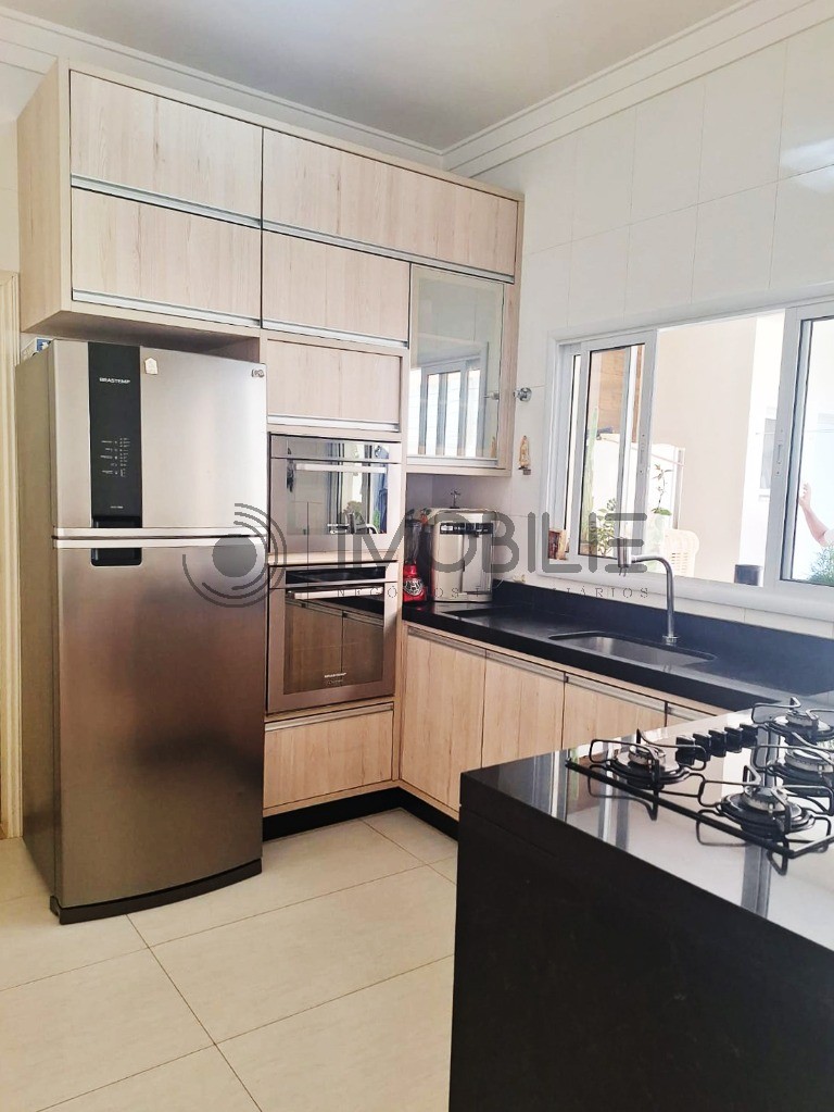 Casa, 3 quartos, 179 m² - Foto 34