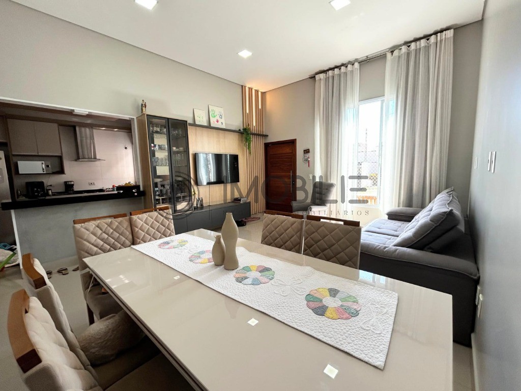 Casa, 3 quartos, 99 m² - Foto 1