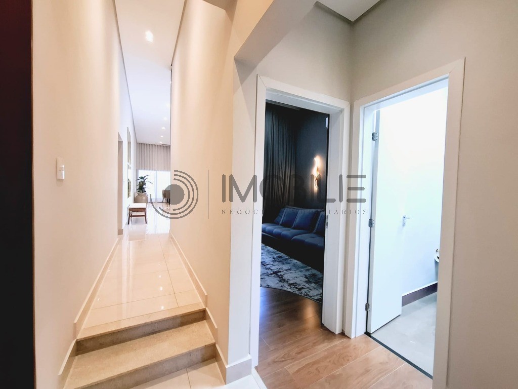 Casa, 3 quartos, 233 m² - Foto 8