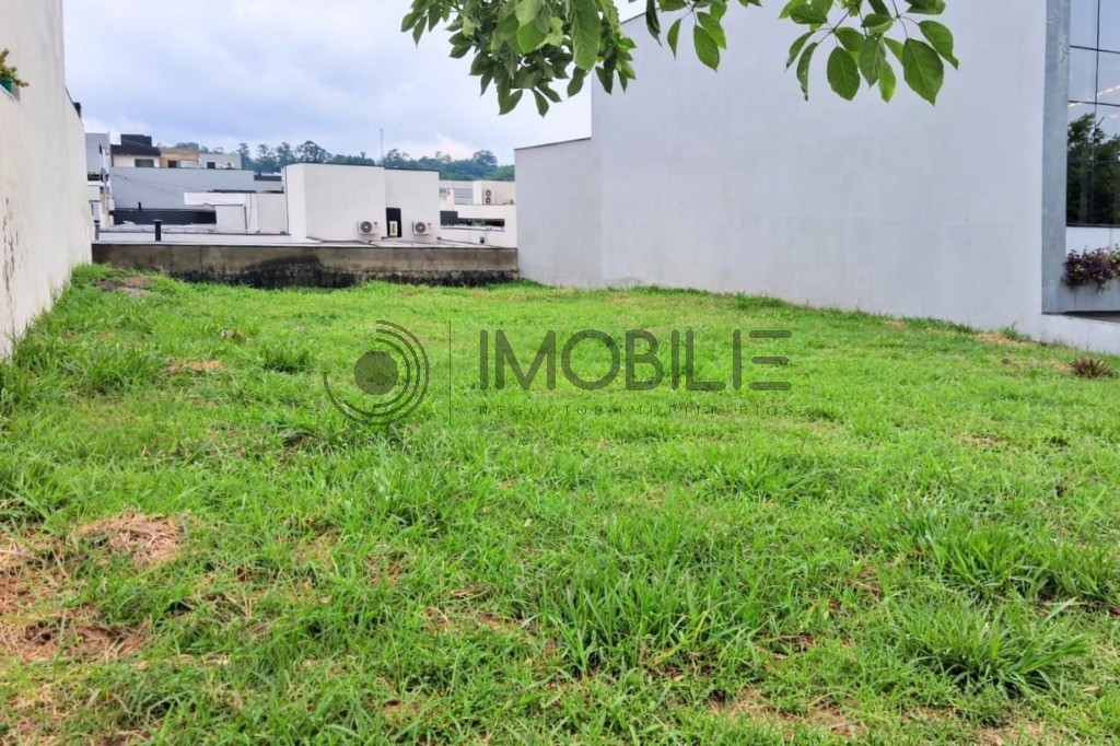 Terreno, 300 m² - Foto 1