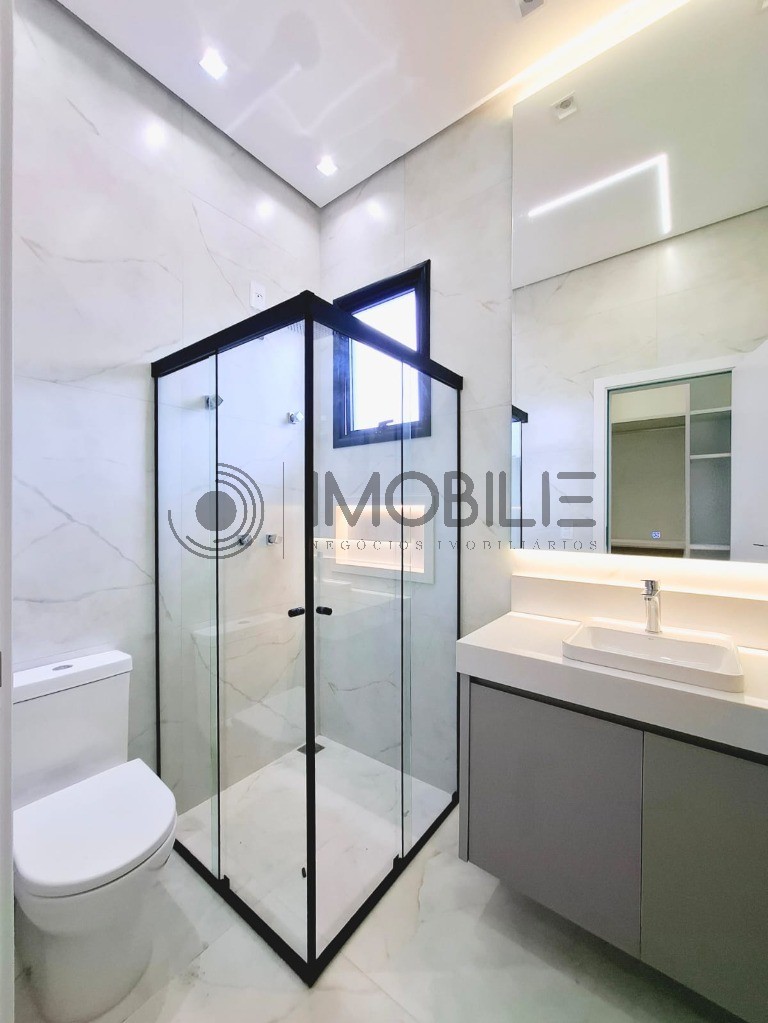 Casa, 3 quartos, 235 m² - Foto 37