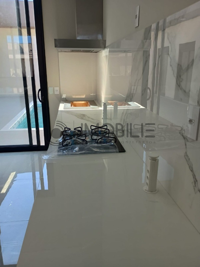 Casa, 3 quartos, 195 m² - Foto 8