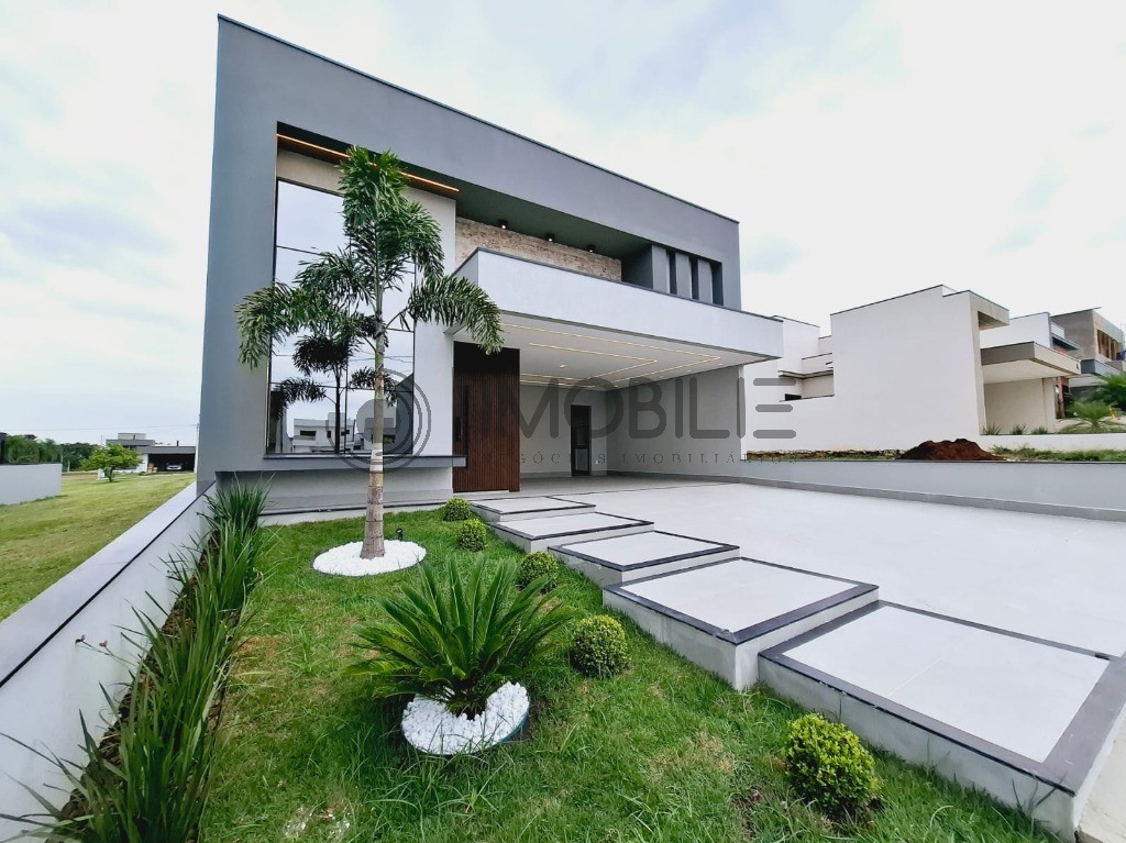 Casa, 3 quartos, 235 m² - Foto 1