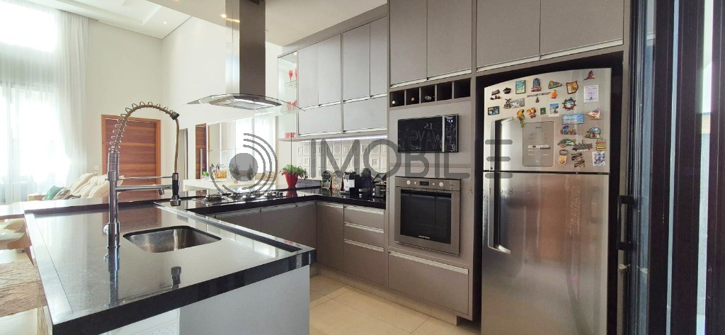 Casa, 3 quartos, 300 m² - Foto 6